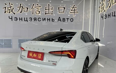 Skoda Octavia IV, 2023 год, 2 100 000 рублей, 4 фотография