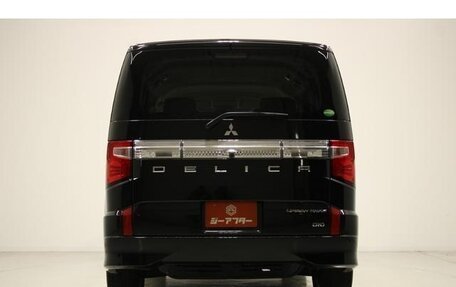Mitsubishi Delica D:5 I, 2022 год, 2 250 000 рублей, 6 фотография