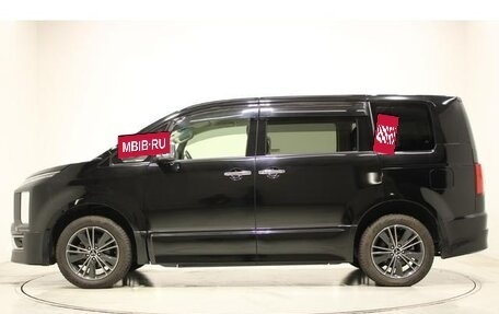Mitsubishi Delica D:5 I, 2022 год, 2 250 000 рублей, 4 фотография