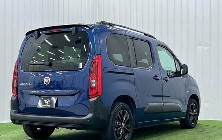 Fiat Doblo, 2023 год, 1 840 000 рублей, 2 фотография