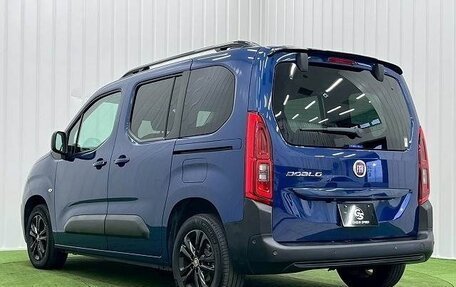 Fiat Doblo, 2023 год, 1 840 000 рублей, 5 фотография