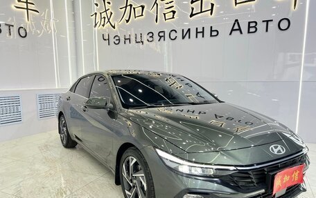 Hyundai Elantra, 2024 год, 1 550 000 рублей, 3 фотография