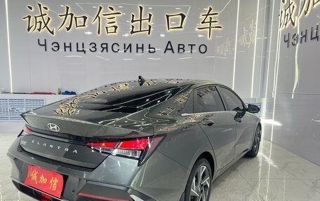 Hyundai Elantra, 2024 год, 1 550 000 рублей, 4 фотография