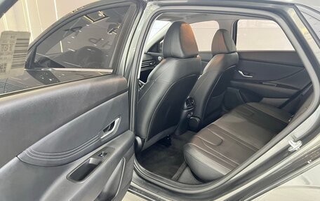 Hyundai Elantra, 2024 год, 1 550 000 рублей, 11 фотография