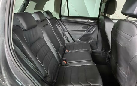 Volkswagen Tiguan II, 2021 год, 3 495 000 рублей, 16 фотография