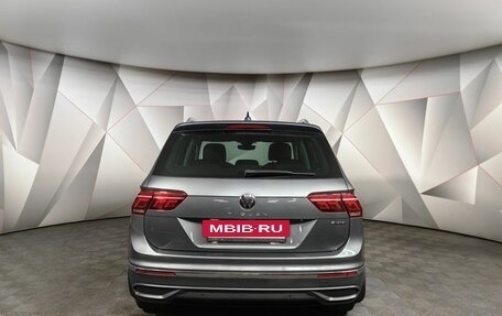 Volkswagen Tiguan II, 2021 год, 3 495 000 рублей, 8 фотография