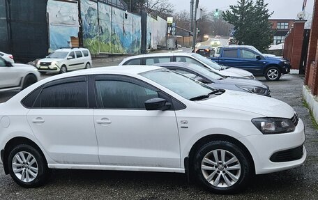 Volkswagen Polo VI (EU Market), 2013 год, 750 000 рублей, 1 фотография