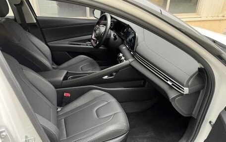 Hyundai Elantra, 2026 год, 1 710 999 рублей, 8 фотография