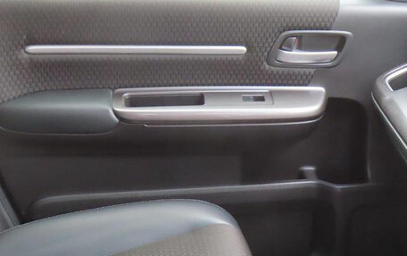 Honda Stepwgn, 2022 год, 1 960 000 рублей, 22 фотография