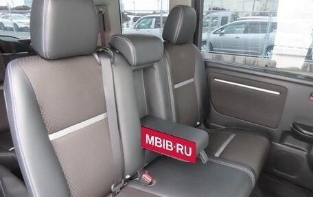 Honda Stepwgn, 2022 год, 1 960 000 рублей, 23 фотография