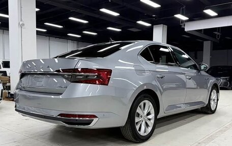 Skoda Superb III рестайлинг, 2021 год, 2 120 000 рублей, 3 фотография