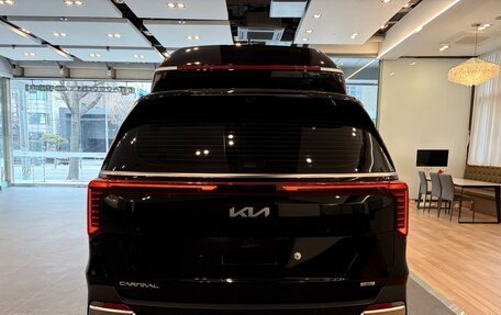KIA Carnival, 2025 год, 7 440 888 рублей, 3 фотография