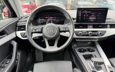 Audi A4, 2022 год, 3 329 800 рублей, 10 фотография