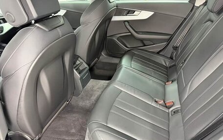 Audi A4, 2022 год, 3 089 800 рублей, 16 фотография