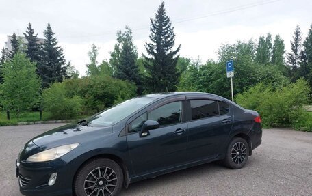 Peugeot 408 I рестайлинг, 2012 год, 530 000 рублей, 3 фотография