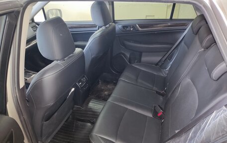 Subaru Outback IV рестайлинг, 2015 год, 1 950 000 рублей, 13 фотография