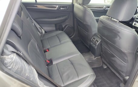 Subaru Outback IV рестайлинг, 2015 год, 1 950 000 рублей, 28 фотография