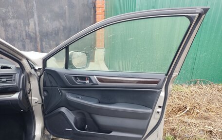 Subaru Outback IV рестайлинг, 2015 год, 1 950 000 рублей, 30 фотография