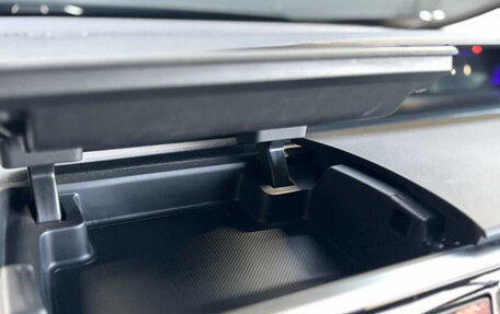 Honda Stepwgn, 2022 год, 1 950 000 рублей, 27 фотография