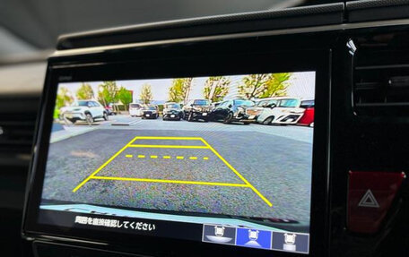 Honda Stepwgn, 2022 год, 1 950 000 рублей, 30 фотография