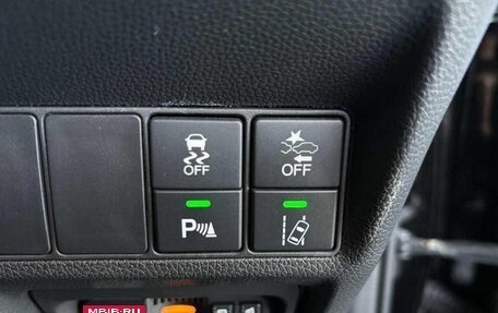 Honda Stepwgn, 2022 год, 1 950 000 рублей, 35 фотография