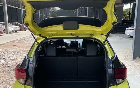 Toyota Yaris XP150 рестайлинг, 2022 год, 1 220 000 рублей, 7 фотография