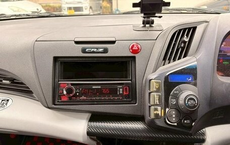 Honda CR-Z, 2012 год, 740 000 рублей, 16 фотография