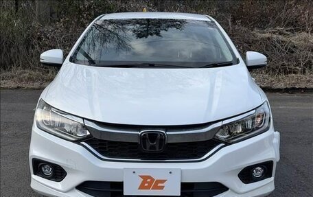 Honda Grace I, 2019 год, 1 050 000 рублей, 2 фотография