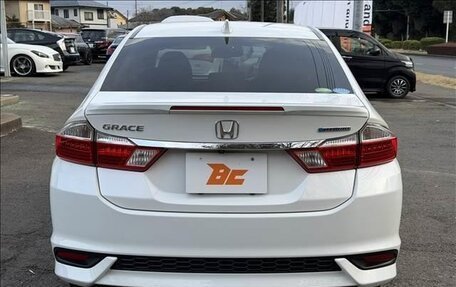 Honda Grace I, 2019 год, 1 050 000 рублей, 6 фотография