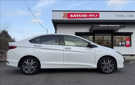 Honda Grace I, 2019 год, 1 050 000 рублей, 8 фотография