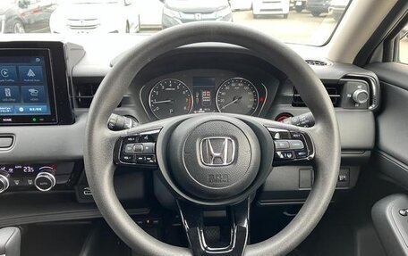 Honda Vezel, 2024 год, 1 950 000 рублей, 11 фотография