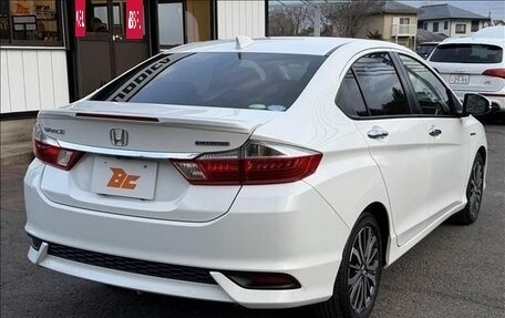 Honda Grace I, 2019 год, 1 050 000 рублей, 7 фотография