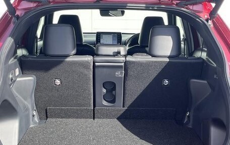 Toyota Yaris Cross, 2023 год, 1 573 000 рублей, 15 фотография