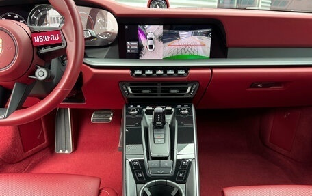 Porsche 911, 2020 год, 15 990 000 рублей, 14 фотография