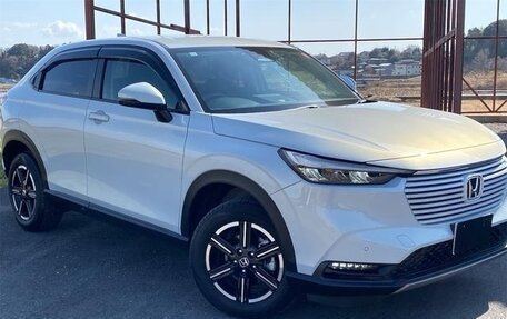 Honda Vezel, 2023 год, 1 980 000 рублей, 6 фотография