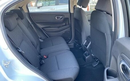 Honda Vezel, 2023 год, 1 980 000 рублей, 11 фотография
