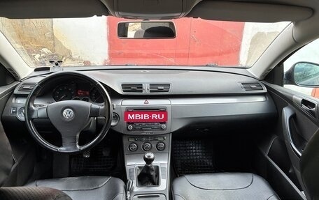 Volkswagen Passat B6, 2008 год, 650 000 рублей, 9 фотография