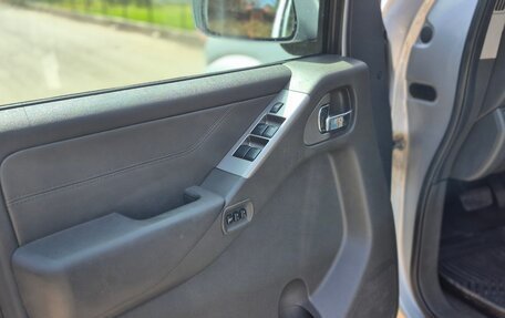 Nissan Pathfinder, 2007 год, 1 280 000 рублей, 19 фотография