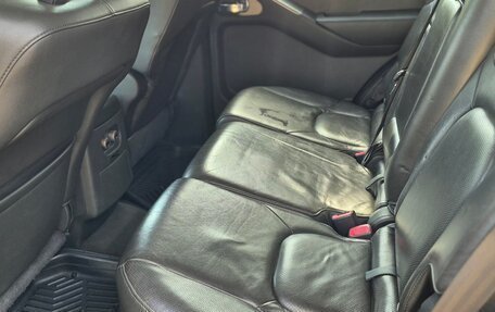 Nissan Pathfinder, 2007 год, 1 280 000 рублей, 15 фотография