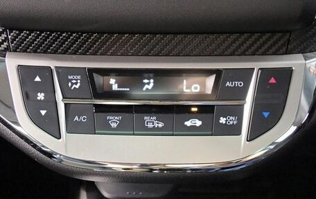 Honda Jade I, 2019 год, 1 075 000 рублей, 12 фотография