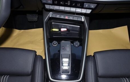 Audi A3, 2023 год, 1 950 000 рублей, 11 фотография