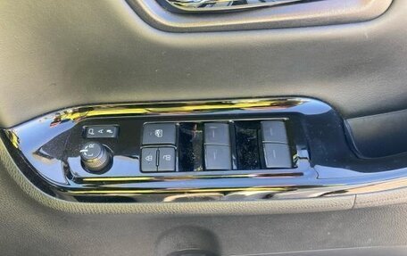 Toyota Voxy III, 2020 год, 1 750 000 рублей, 13 фотография