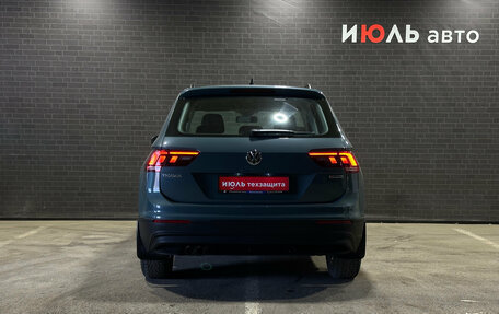 Volkswagen Tiguan II, 2019 год, 2 900 000 рублей, 6 фотография