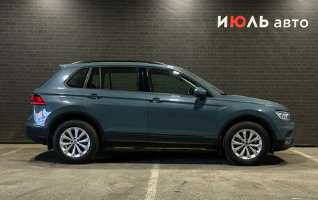 Volkswagen Tiguan II, 2019 год, 2 900 000 рублей, 4 фотография