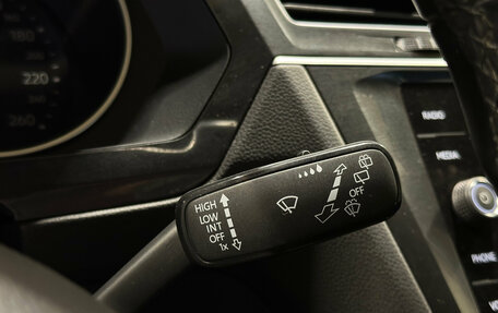 Volkswagen Tiguan II, 2019 год, 2 900 000 рублей, 21 фотография