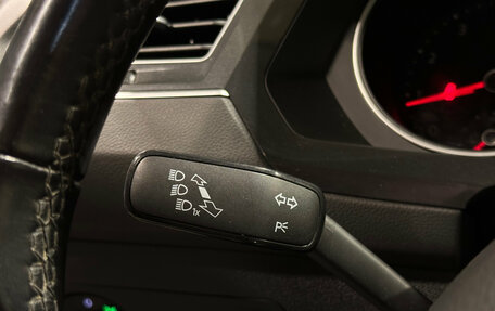 Volkswagen Tiguan II, 2019 год, 2 900 000 рублей, 20 фотография