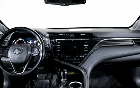 Toyota Camry, 2020 год, 2 949 000 рублей, 15 фотография