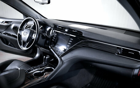 Toyota Camry, 2020 год, 2 949 000 рублей, 18 фотография