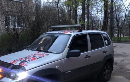 Chevrolet Niva I рестайлинг, 2012 год, 520 000 рублей, 3 фотография