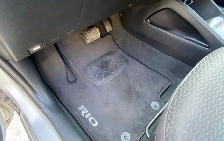 KIA Rio III рестайлинг, 2014 год, 800 000 рублей, 17 фотография